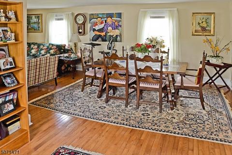 28 E Chrystal St, Dover, NJ 07801 photo 7