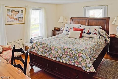 28 E Chrystal St, Dover, NJ 07801 photo 14