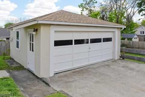 28 E Chrystal St, Dover, NJ 07801 photo 19