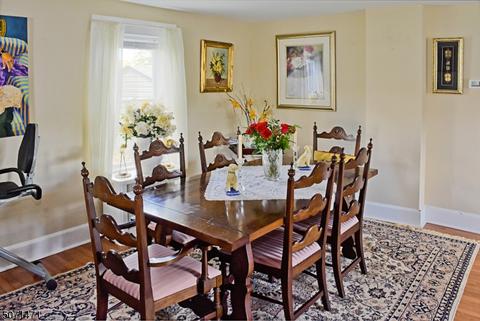 28 E Chrystal St, Dover, NJ 07801 photo 8
