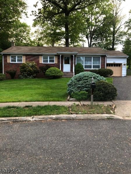 7 Pauline Ct, Wayne, NJ 07470 photo 1