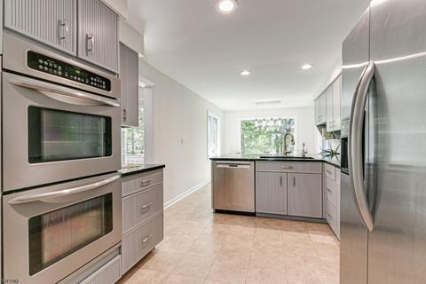 129 Countryside Dr, Summit, NJ 07901 photo 7