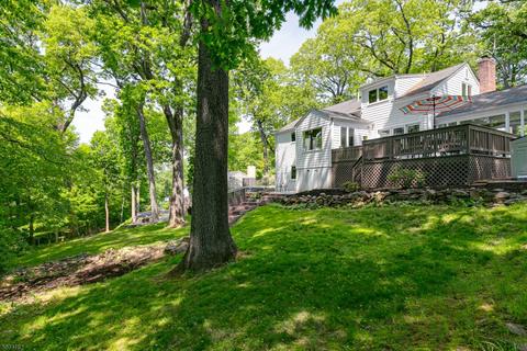 129 Countryside Dr, Summit, NJ 07901 photo 24