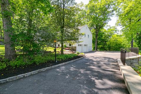 129 Countryside Dr, Summit, NJ 07901 photo 2