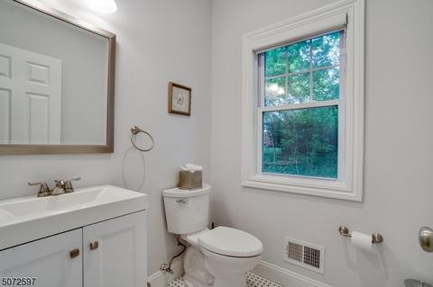 224 E Passaic Ave, Nutley, NJ 07110 photo 11