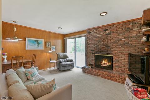 8 Devonshire Ter, West Orange, NJ 07052 photo 8
