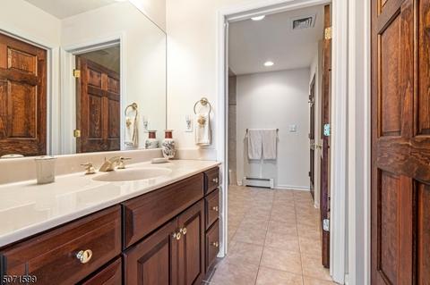 197 Main St, Hampton, NJ 08827 photo 14
