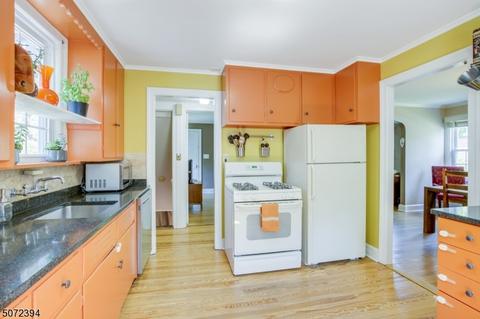 2 Baltusrol Rd, Summit, NJ 07901 photo 11