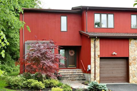 248 Butternut Dr, Wayne, NJ 07470 photo 1