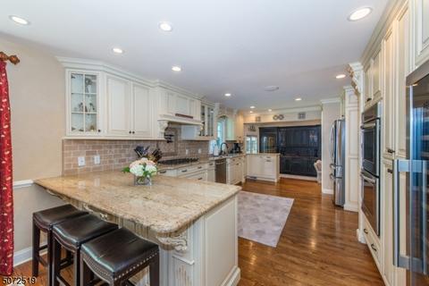 3 Veteri Pl, Wayne, NJ 07470 photo 6