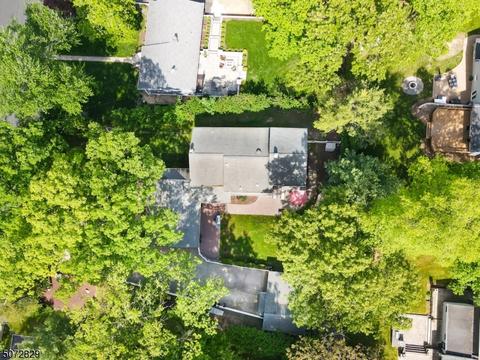 20 Stuckler Ln, Wayne, NJ 07470 photo 4