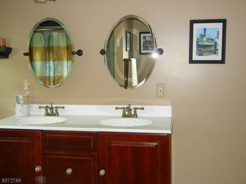 76 Audrey Pl, Dover, NJ 07801 photo 15