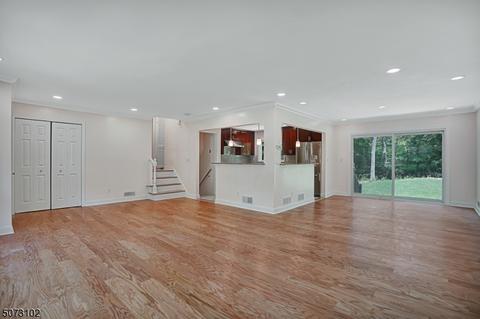 350 Timber Dr, Berkeley Heights, NJ 07922 photo 8