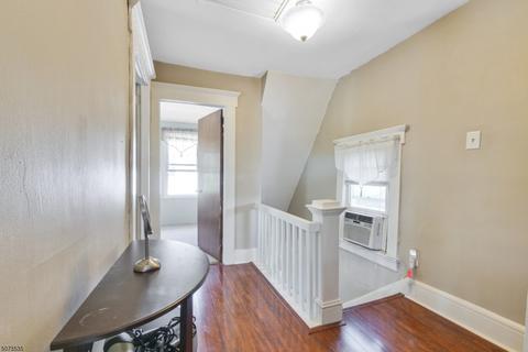 22 Forest Ave, Nutley, NJ 07110 photo 16