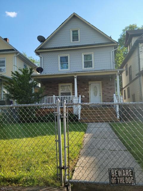 332 Bergen St, Plainfield, NJ 07063 photo 4
