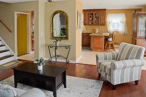 162 Highview Ter, Dover, NJ 07801 photo 3