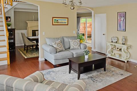 162 Highview Ter, Dover, NJ 07801 photo 4
