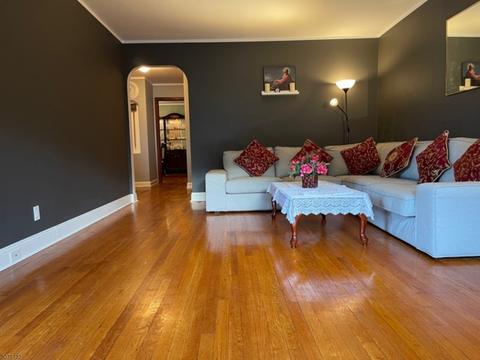 611 Summit Rd, Union, NJ 07083 photo 3