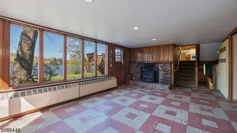 248 Pines Lake Dr, Wayne, NJ 07470 photo 8