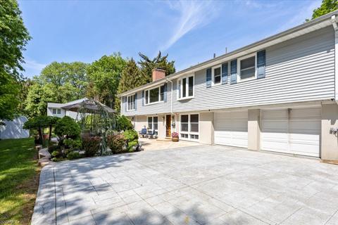 5 Alpine Dr, Wayne, NJ 07470 photo 16