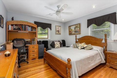 5 Alpine Dr, Wayne, NJ 07470 photo 9