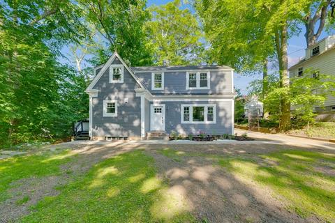 40 Forest Dr, Bloomfield, NJ 07003 photo 21