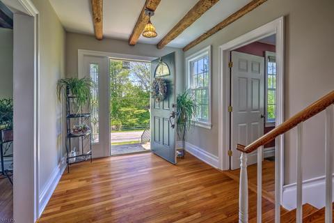 30 E Fox Chase Rd, Chester Twp, NJ 07930 photo 3