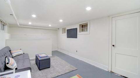 35 Schaefer Rd, Maplewood, NJ 07040 photo 15