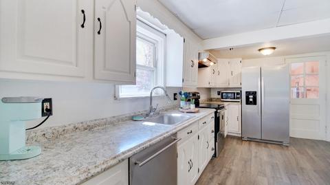 35 Schaefer Rd, Maplewood, NJ 07040 photo 9