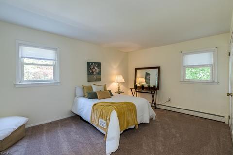 14 Crescent Rd, Wanaque, NJ 07465 photo 17