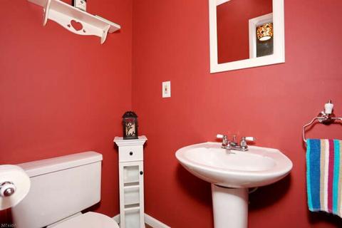 19 Wanaque Ave, Wanaque Boro, NJ 07420 photo 6