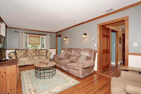 19 Wanaque Ave, Wanaque Boro, NJ 07420 photo 4