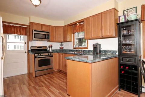 19 Wanaque Ave, Wanaque Boro, NJ 07420 photo 8