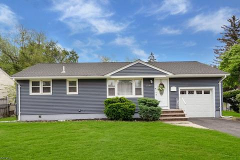 1349 W 5th St, Plainfield, NJ 07063 photo 1
