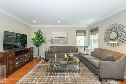235 Warbler Dr, Wayne, NJ 07470 photo 7