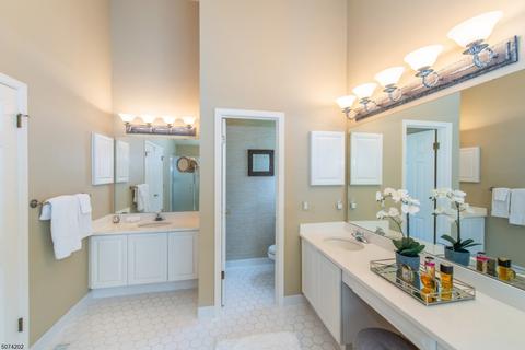 235 Warbler Dr, Wayne, NJ 07470 photo 14
