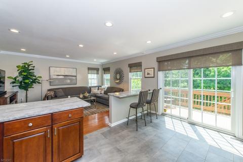 235 Warbler Dr, Wayne, NJ 07470 photo 5
