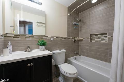 12 Dwyer Rd, Wayne, NJ 07470 photo 13