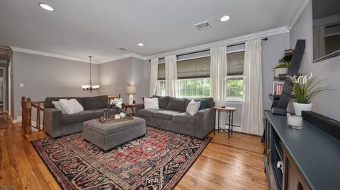 109 Garside Ave, Wayne, NJ 07470 photo 4