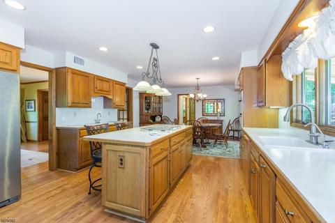 39 Pheasant Run, Kinnelon, NJ 07405 photo 8