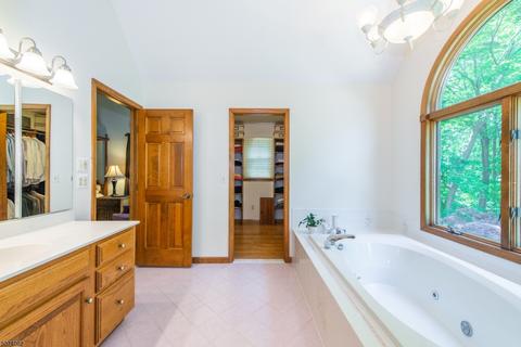 39 Pheasant Run, Kinnelon, NJ 07405 photo 15