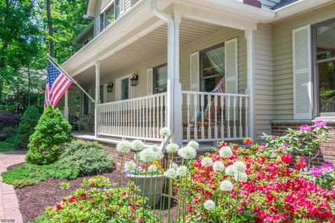 39 Pheasant Run, Kinnelon, NJ 07405 photo 2