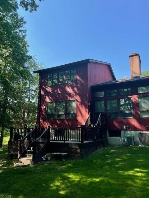 232 Butternut Dr, Wayne, NJ 07470 photo 2