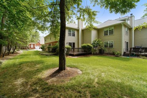 17 Berkeley Sq, Berkeley Heights, NJ 07922 photo 5
