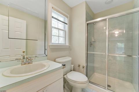 17 Berkeley Sq, Berkeley Heights, NJ 07922 photo 10