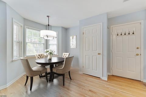 17 Berkeley Sq, Berkeley Heights, NJ 07922 photo 9