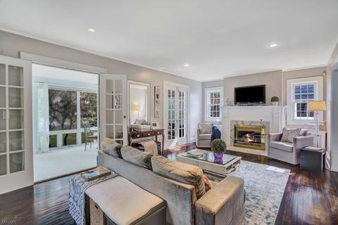 141 Pemberton Ave, Plainfield, NJ 07060 photo 4