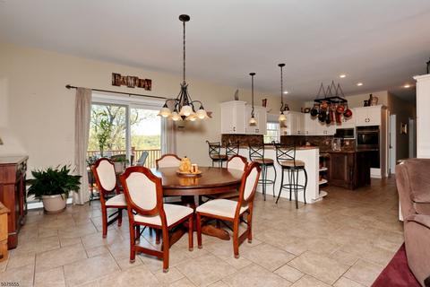 72 Chopin Dr, Wayne, NJ 07470 photo 9