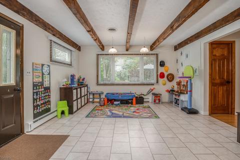 7 Circle Dr, Flemington, NJ 08822 photo 9