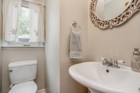 7 Circle Dr, Flemington, NJ 08822 photo 15